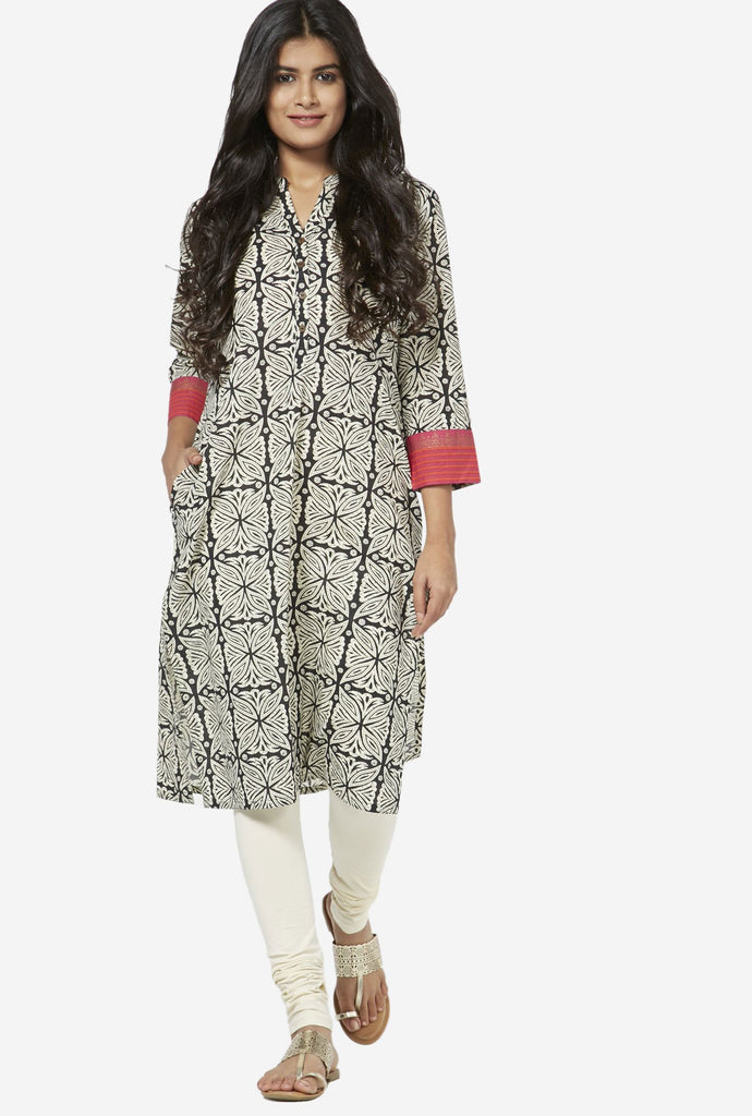 Utsa Off White Churidar