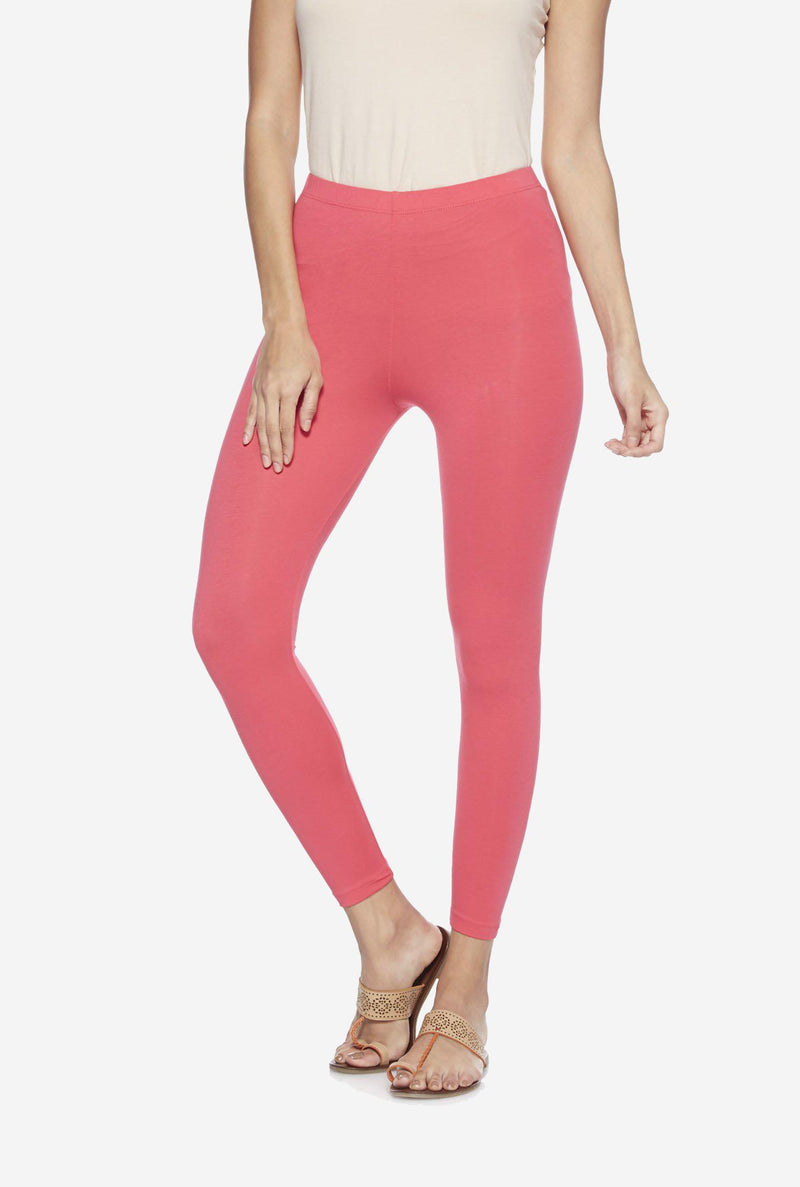 Utsa Pink Cropped Leggings