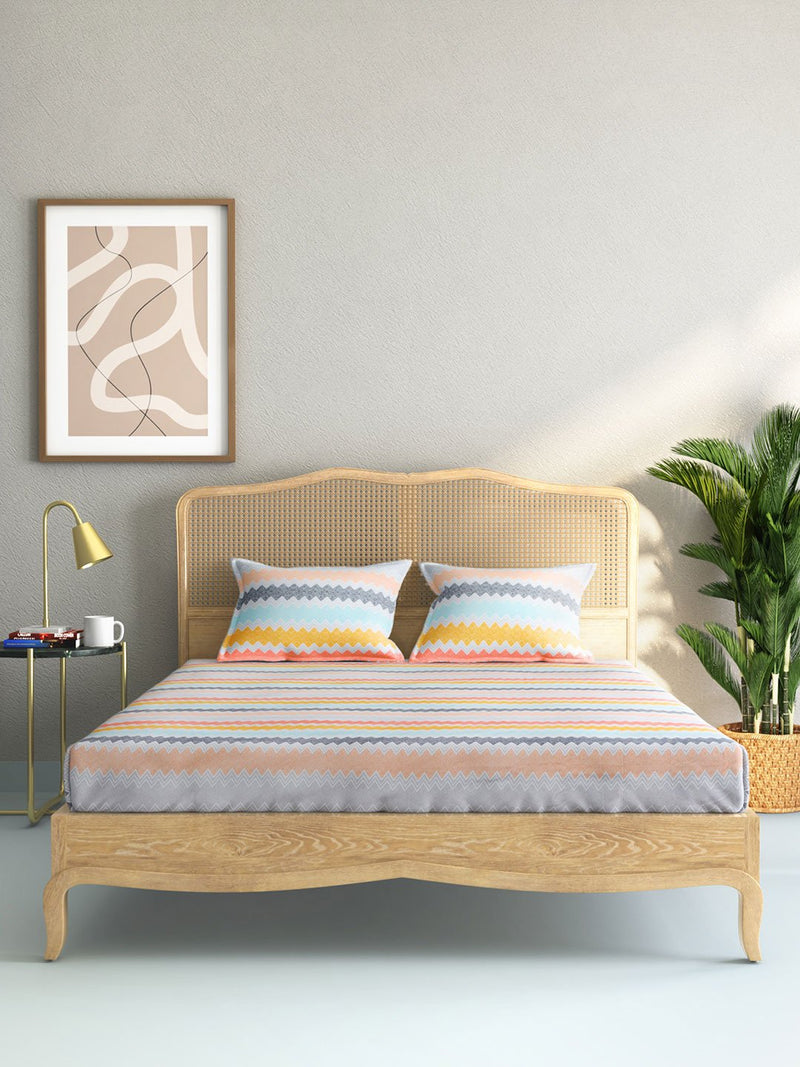 Westside Home Multicolour Chevron Print Pure Cotton King Bedsheet With Two Pillowcases