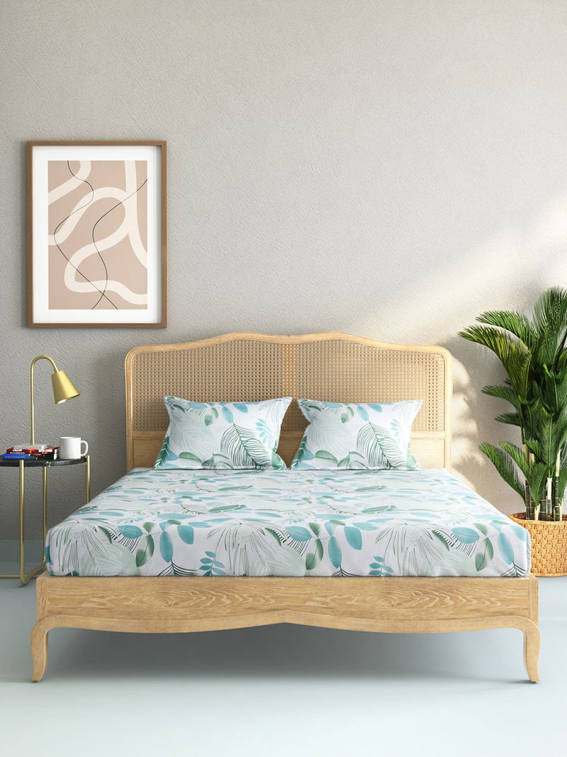 Westside Home Green Tropical Print Pure Cotton Double Bedsheet With Two Pillowcases