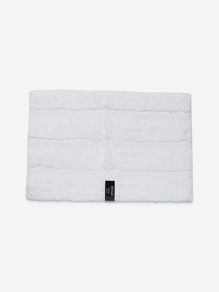 Westside Home White Self-Striped Bath Mat