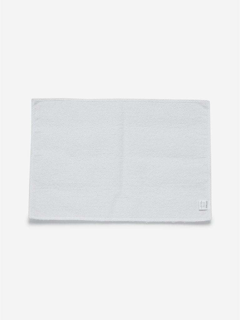 Westside Home White Self-Striped Bath Mat