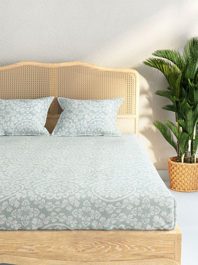 Westside Home Mint 210 TC Sateen Double Bedsheet With Two Pillowcases