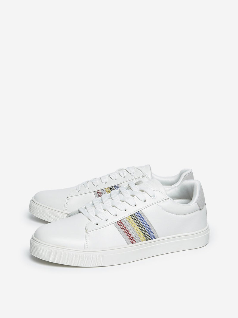 SOLEPLAY White Embroidered Sneakers