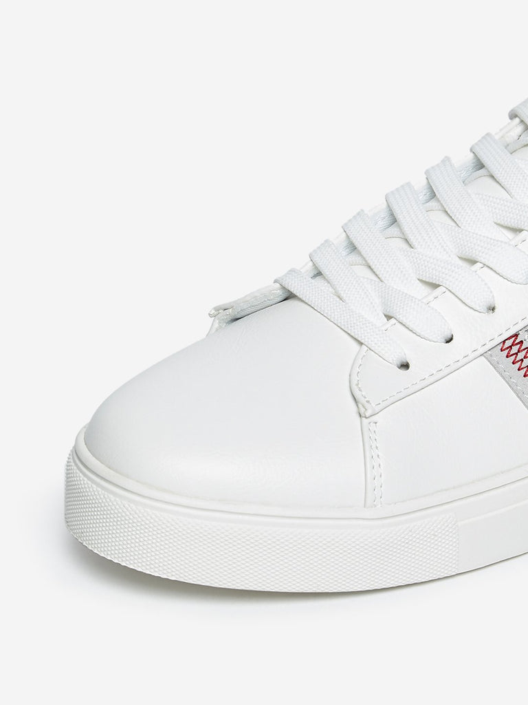 SOLEPLAY White Embroidered Sneakers