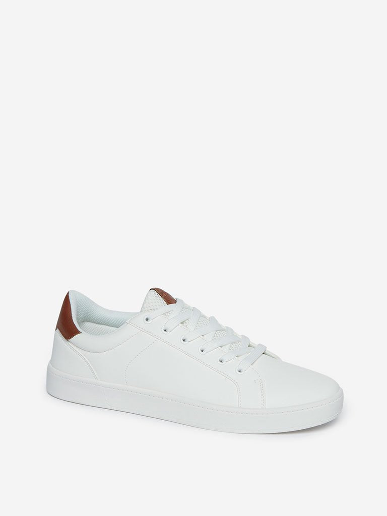 SOLEPLAY White Mesh Pattern Sneakers