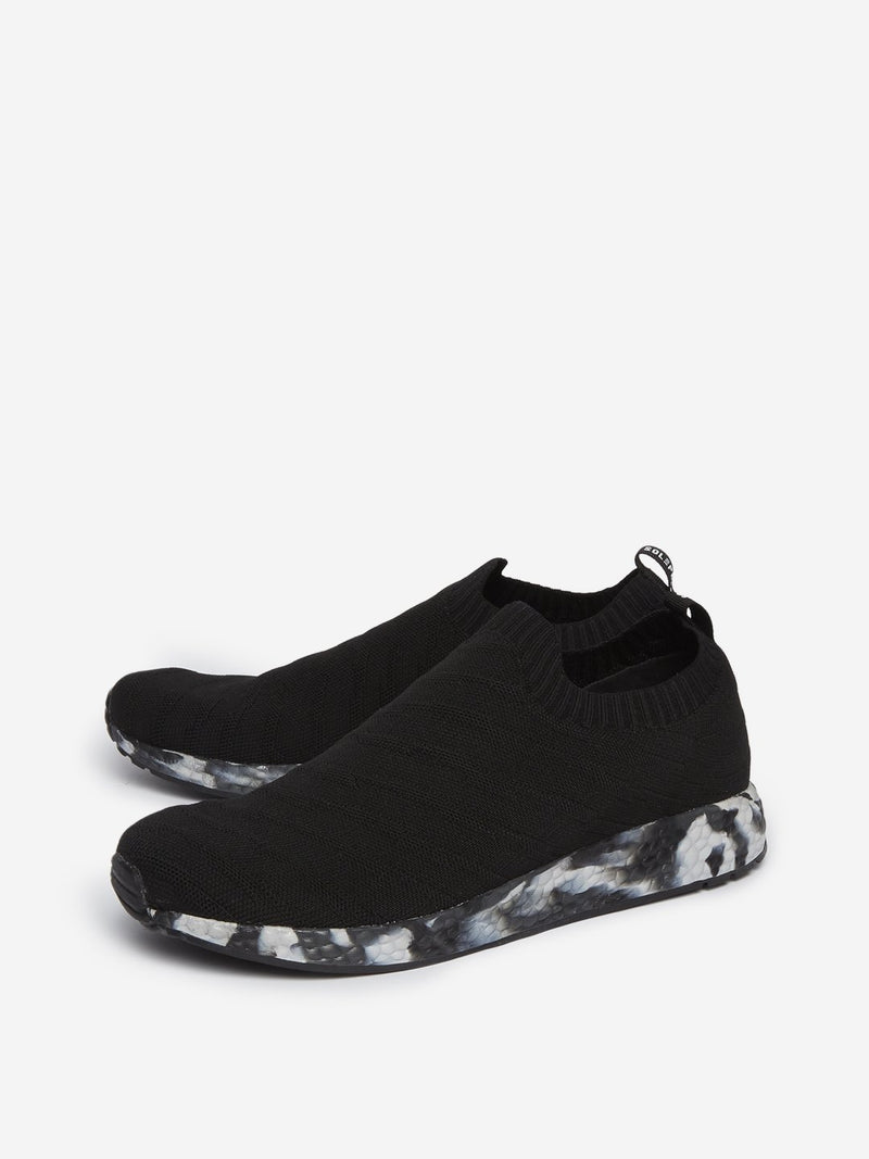 SOLEPLAY Black Knitted Slip-On Sneakers