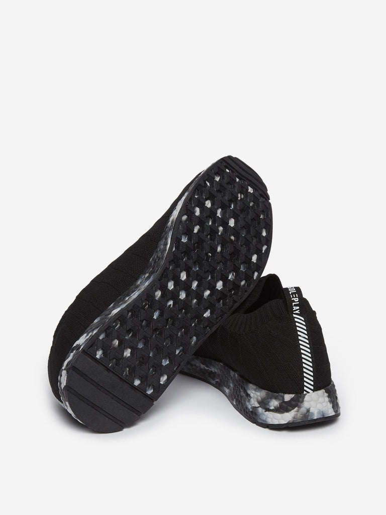 SOLEPLAY Black Knitted Slip-On Sneakers