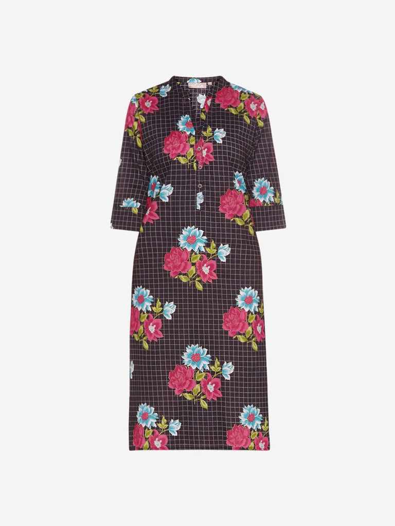 Utsa Black Pure Cotton Floral Straight Kurta
