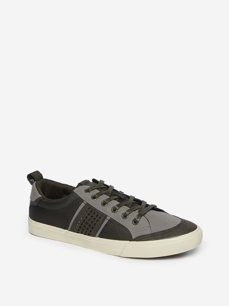 SOLEPLAY Olive Lace-Up Sneakers