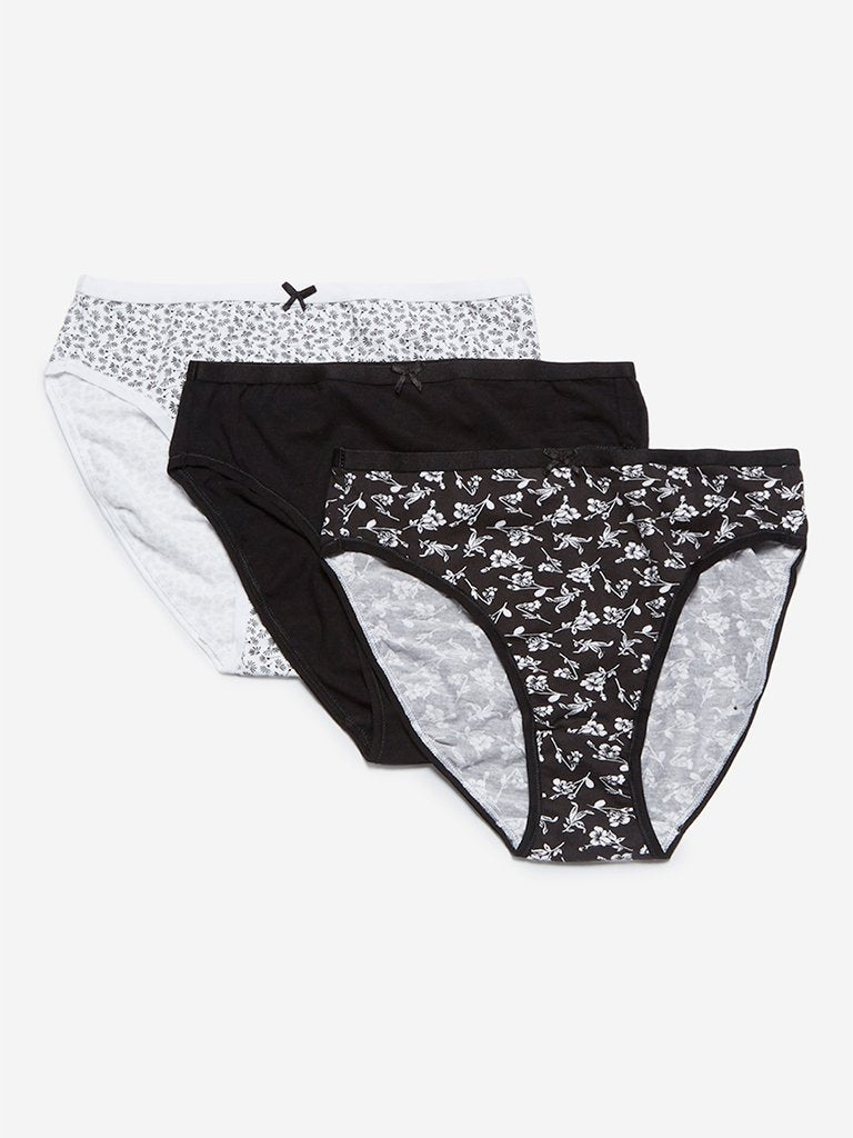 Wunderlove Black High-Leg Briefs Pack of Three