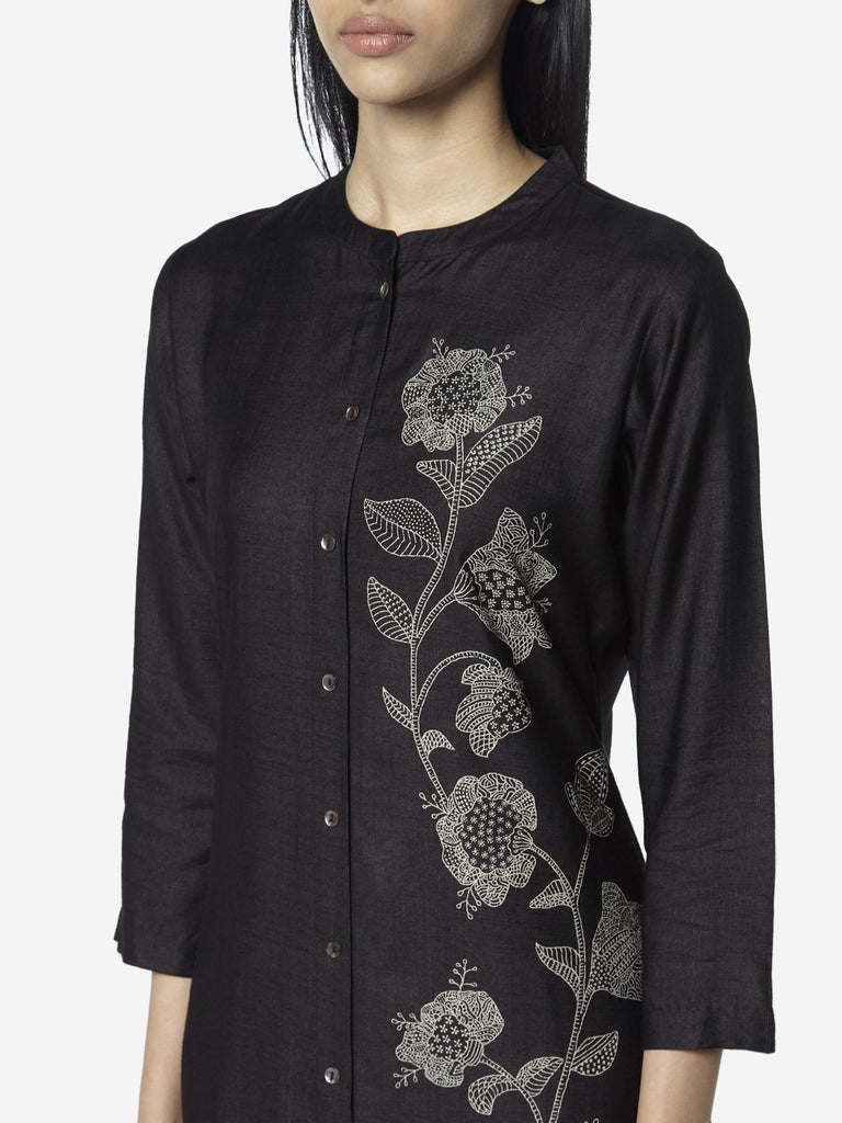 Zuba Black A-Line Floral Patterned Kurta