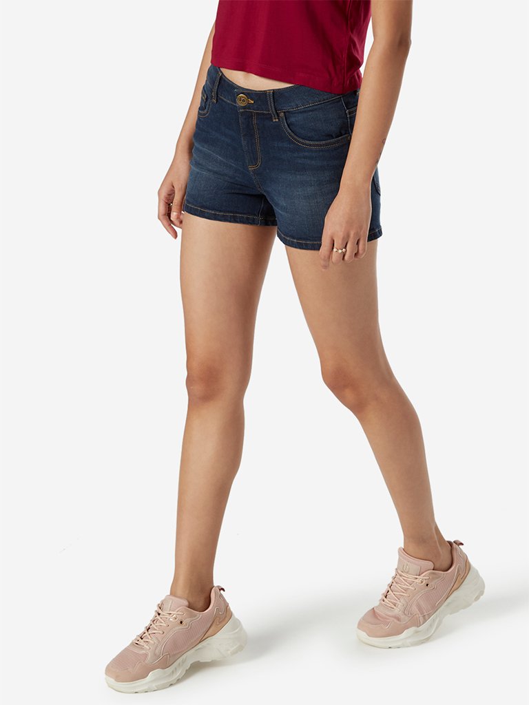 Nuon Dark Blue Shorts