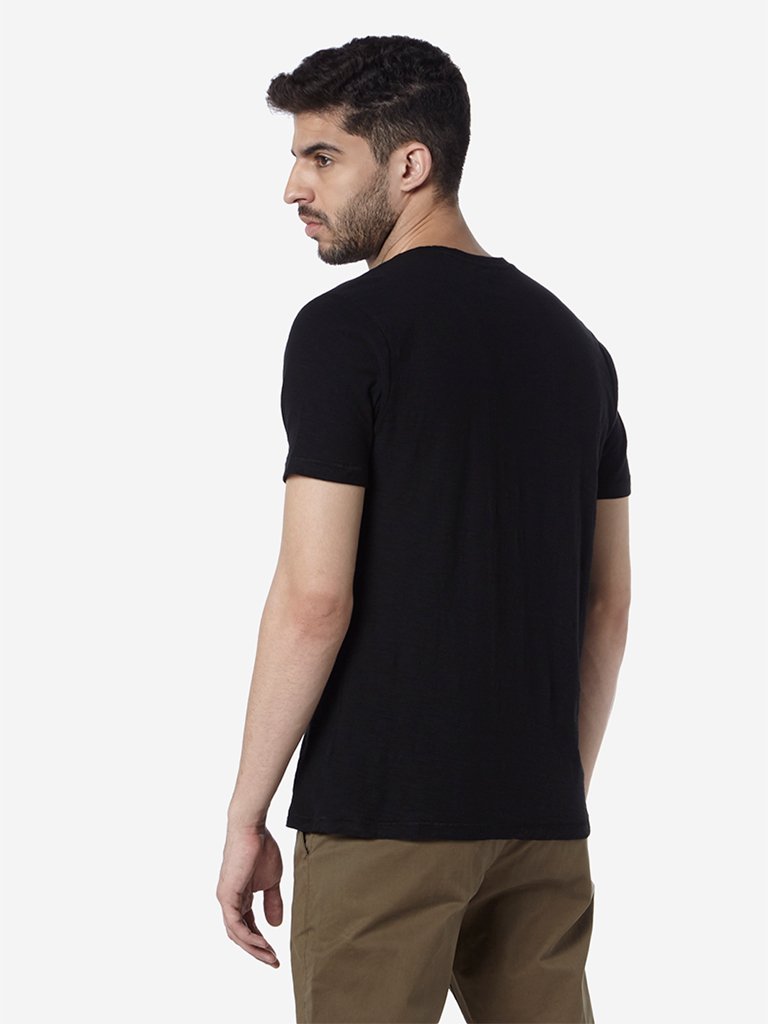 WES Casuals Black Slim-Fit Crewneck T-Shirt