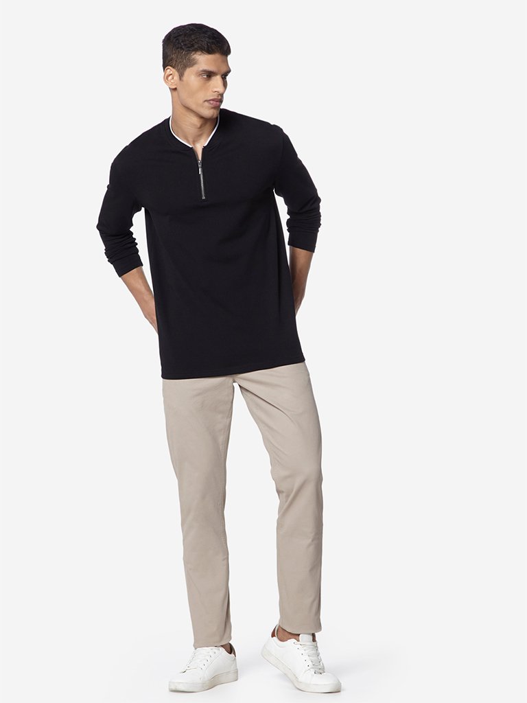 Ascot Black Self-Textured Slim Fit T-Shirt