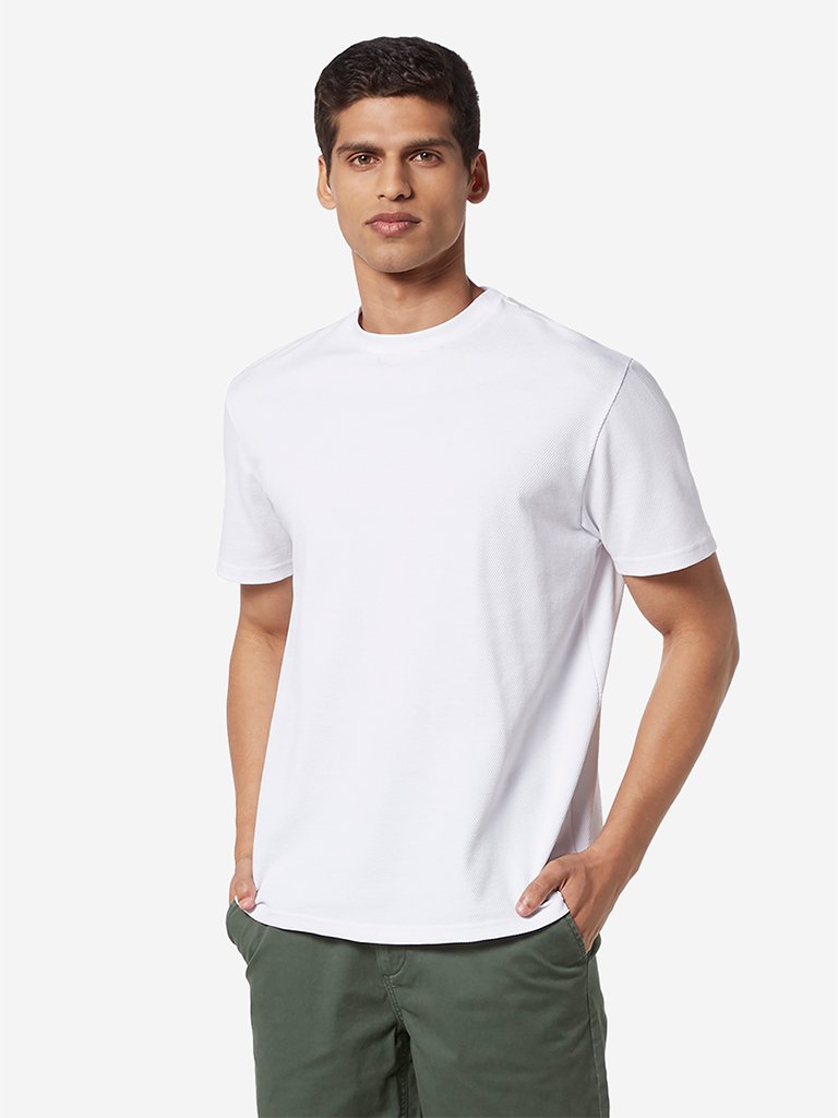 Ascot White Self-Textured Slim Fit T-Shirt
