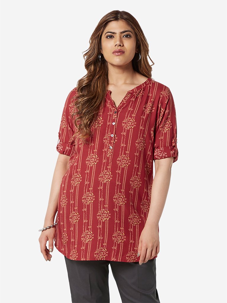 Diza Curve Maroon Floral Print Ethnic Top