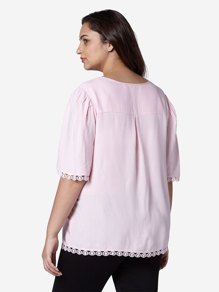 Gia Curve Light-Pink Crochet Adele Top