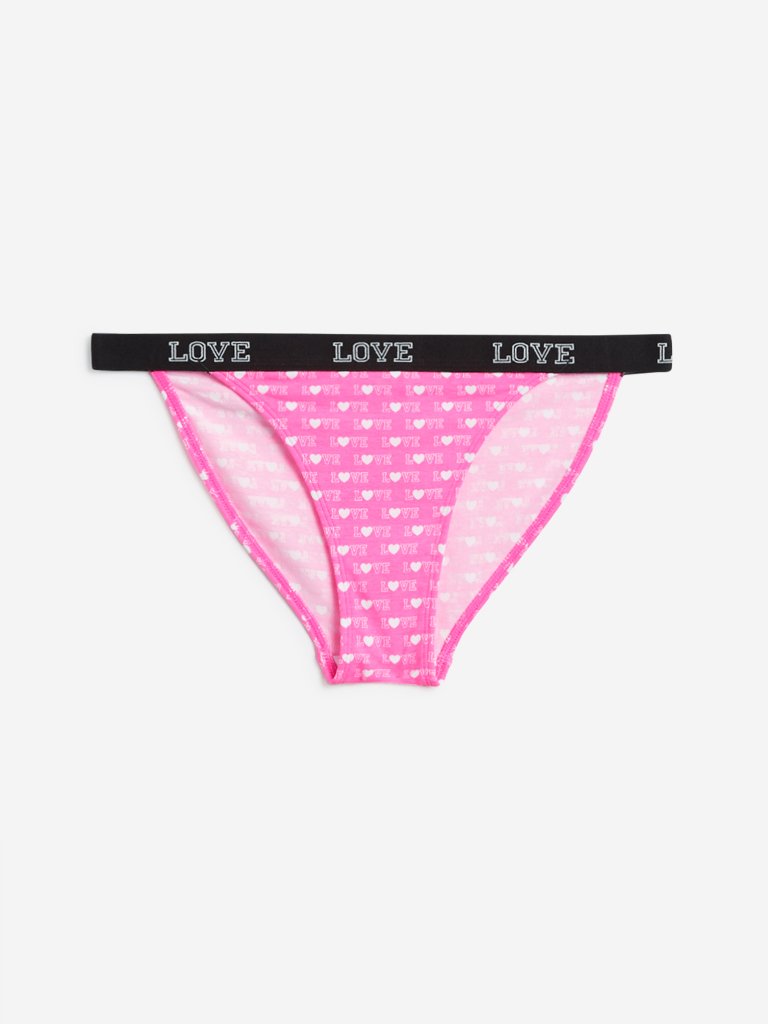 Wunderlove Pink Heart Pattern Briefs
