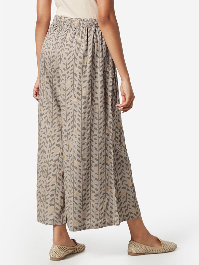 Utsa Beige And Grey Leaf Print Palazzos