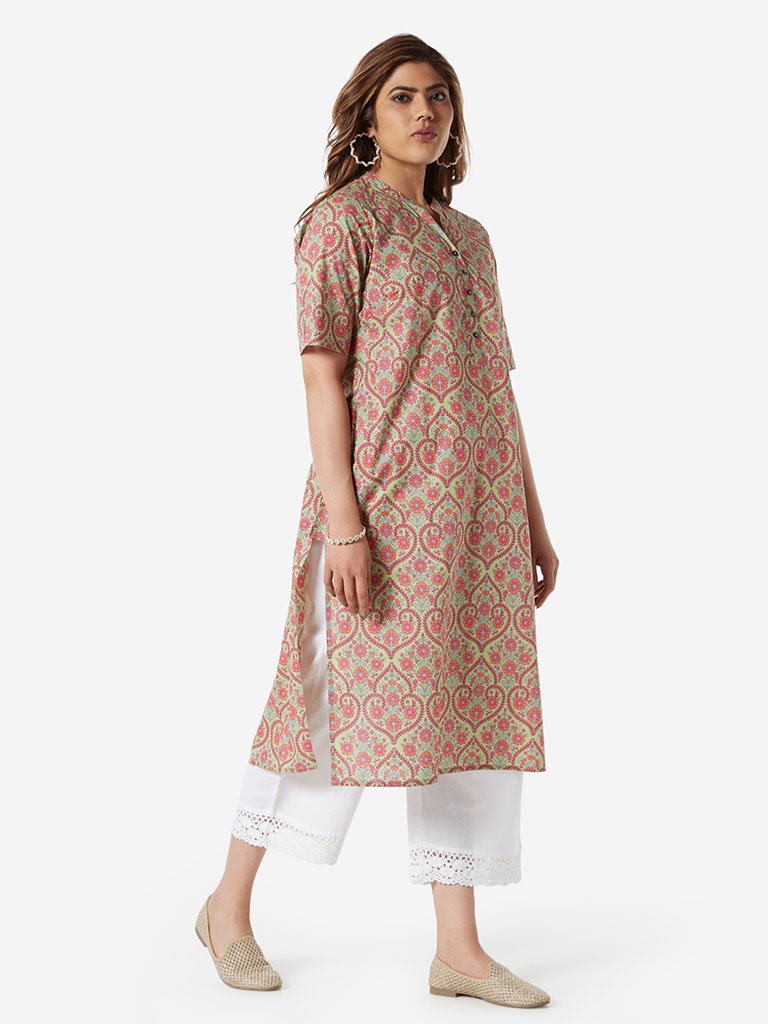 Diza Curve Green Floral Pattern Straight Kurta