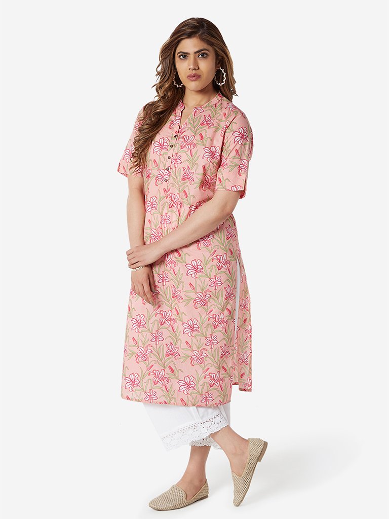 Diza Curve Light Pink Floral Straight Kurta