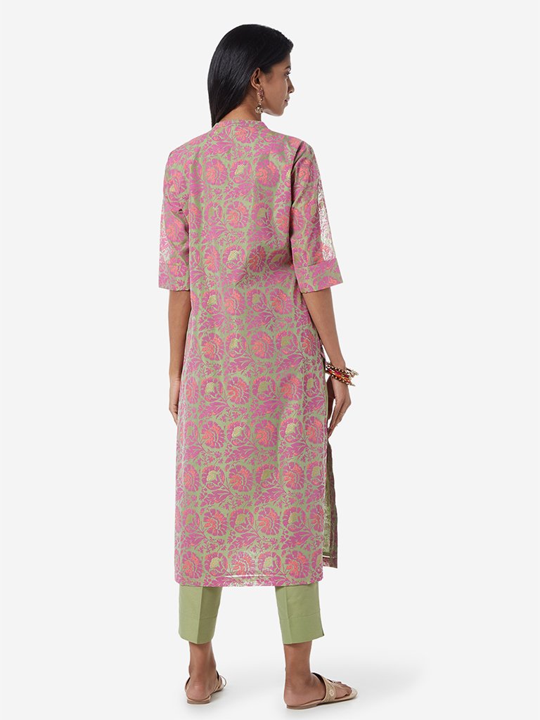 Vark Light Green Kurta And Ethnic Pants Set