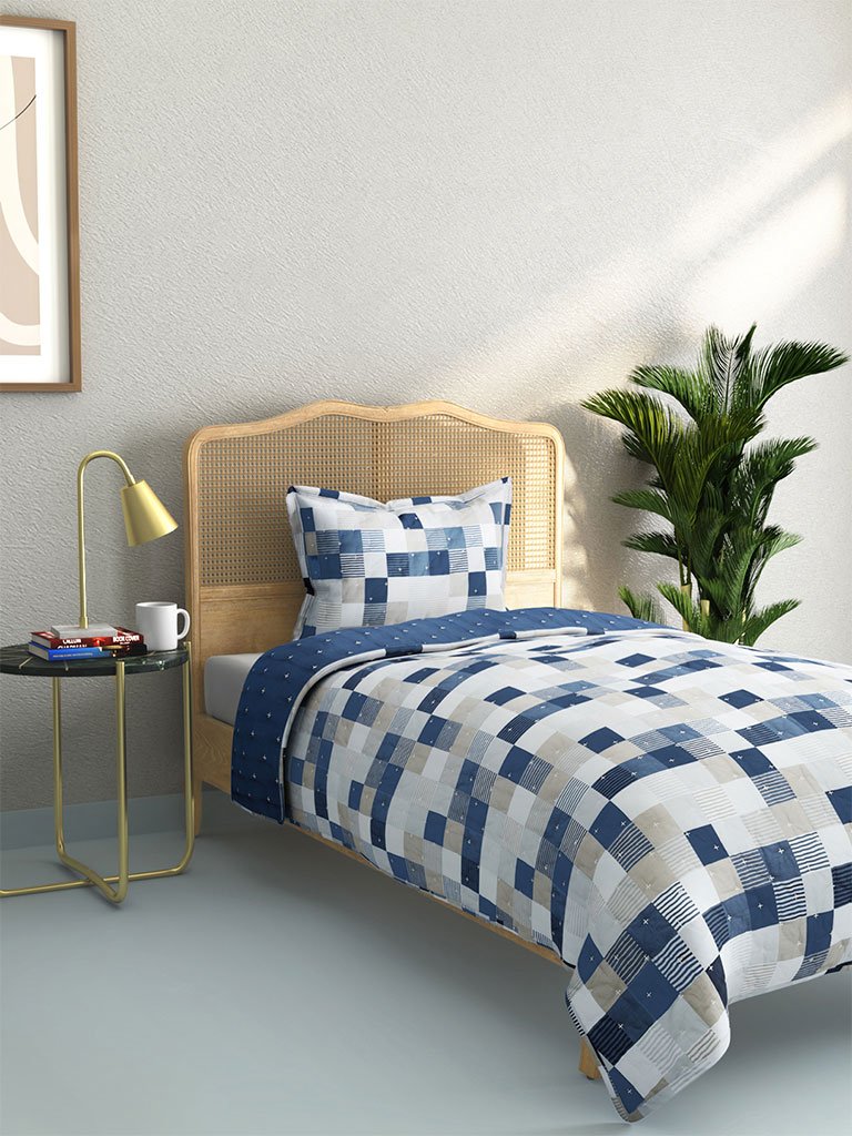 Westside Home Blue Single Quilted Bedcover With A Pillowcase