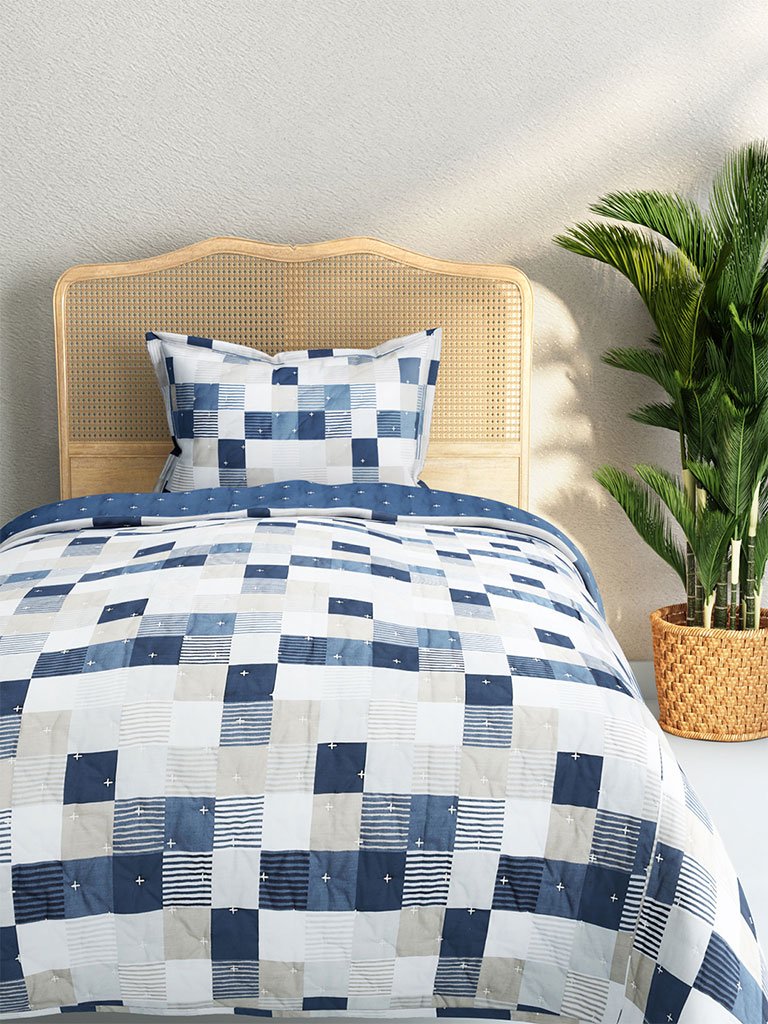 Westside Home Blue Single Quilted Bedcover With A Pillowcase
