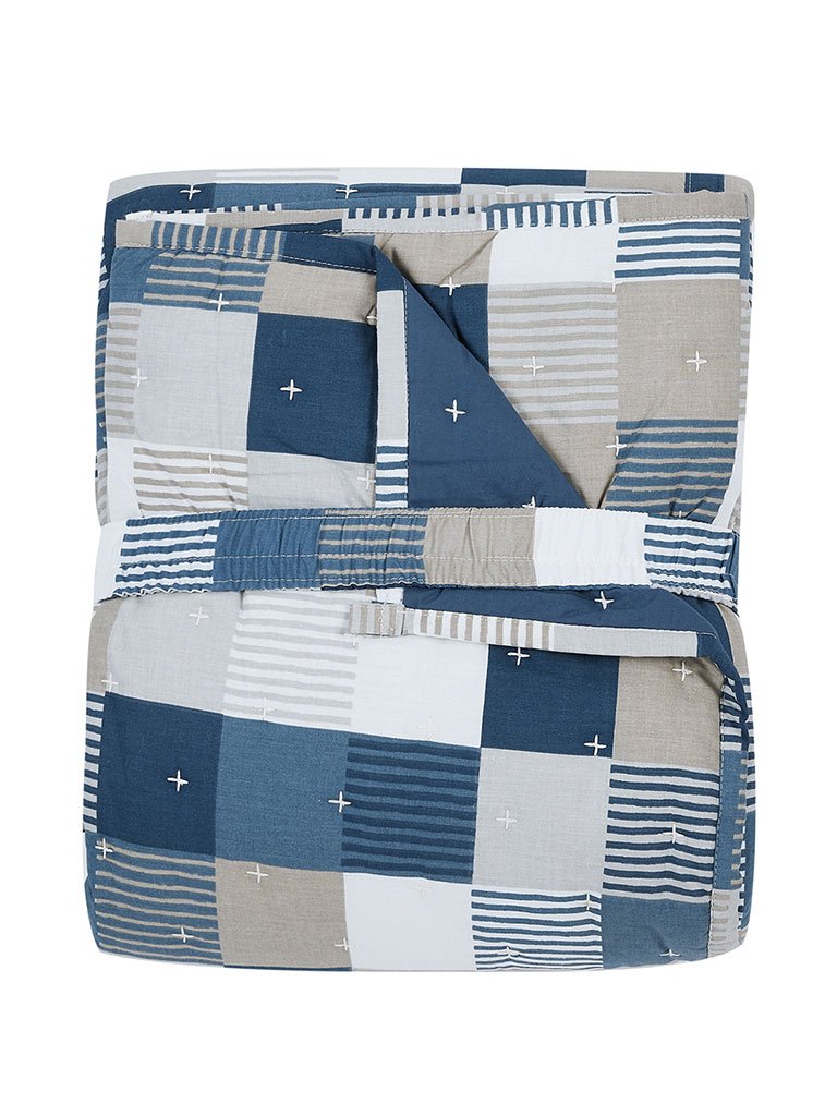 Westside Home Blue Single Quilted Bedcover With A Pillowcase