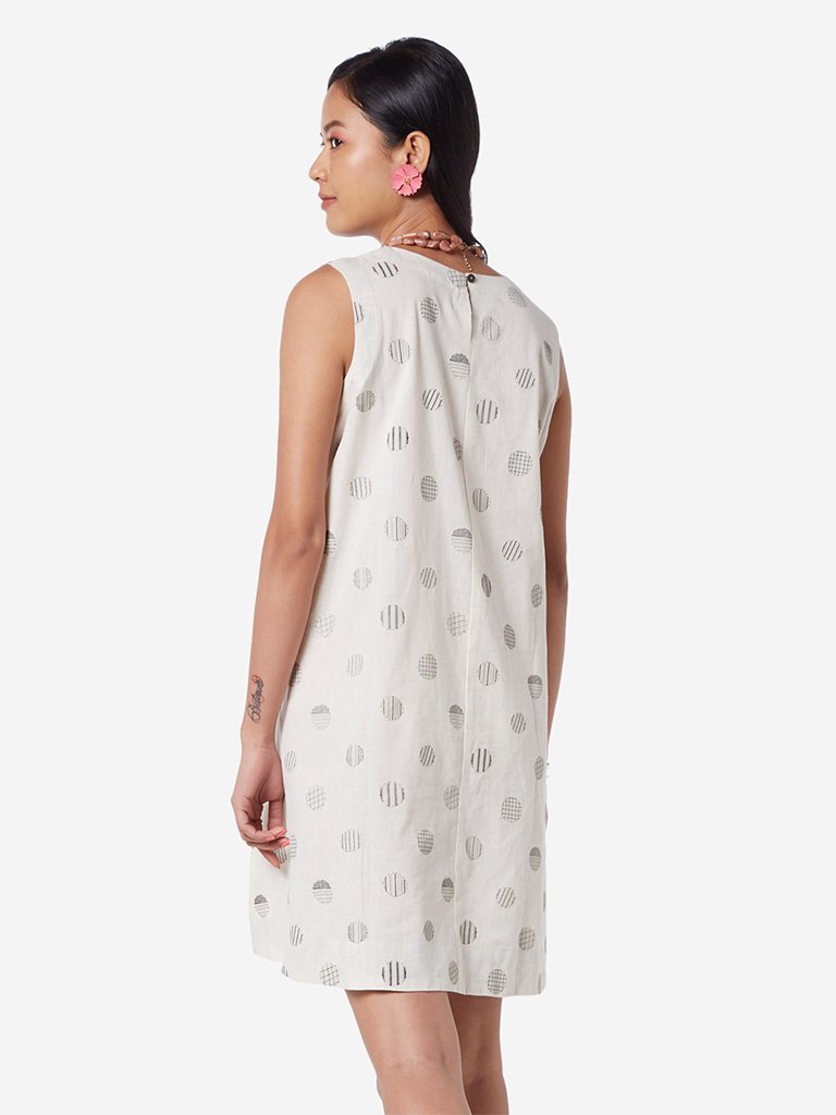 Bombay Paisley Off White Printed Shift Dress