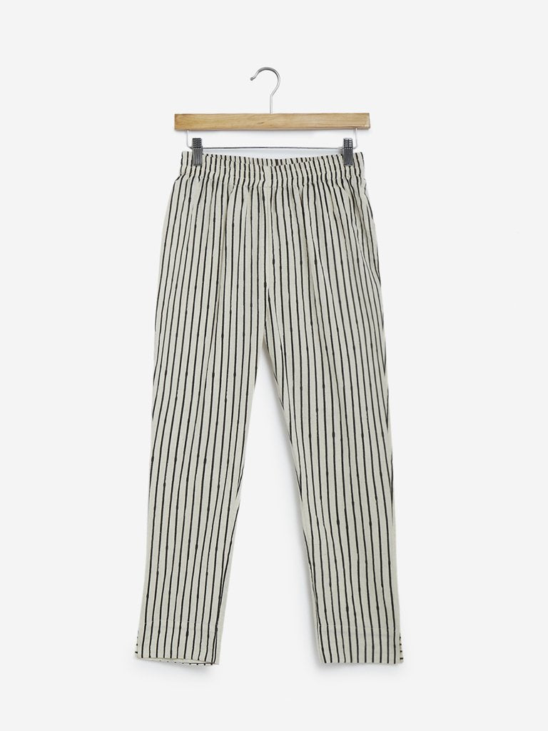 Utsa Off White Cotton-Linen Striped Ethnic Pants
