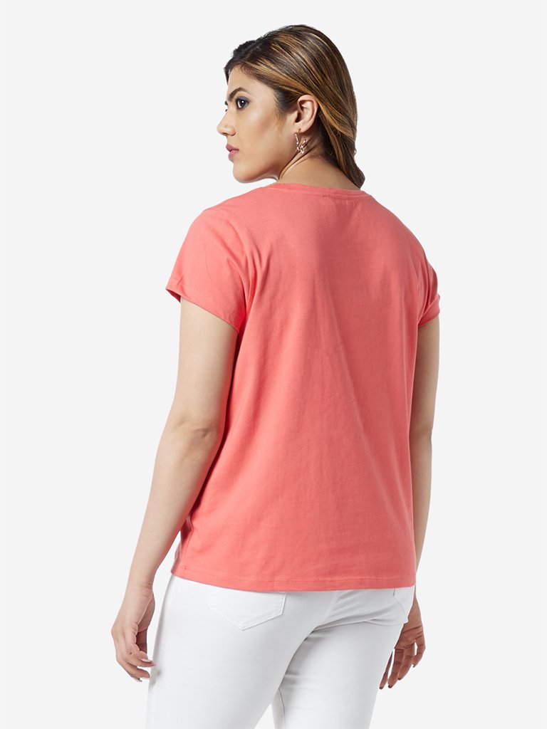 Sassy Soda Curve Coral Text Print Edna T-Shirt