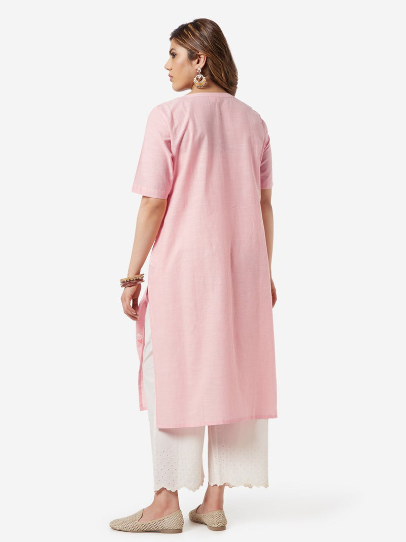 Diza Curve Peach Embroidered Straight Kurta