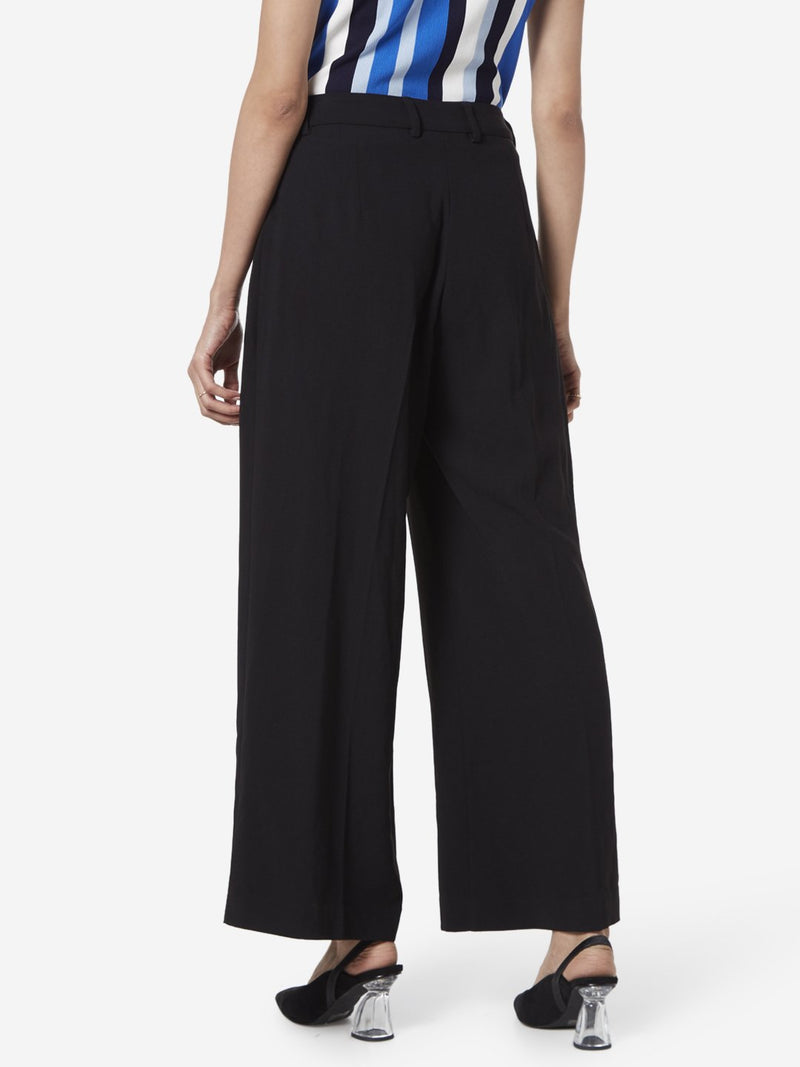 Wardrobe Black Nimo Culottes