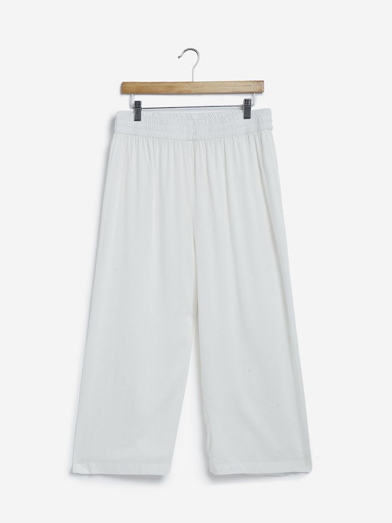 Diza Curves White Cropped Palazzos