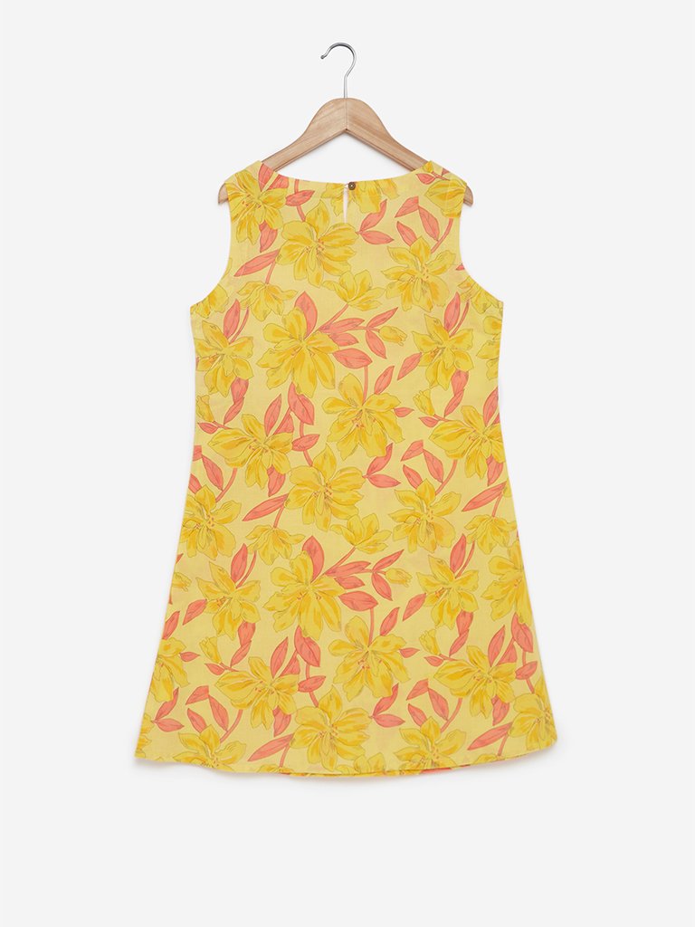 Utsa Kids Yellow Floral Printed A-line Kurta