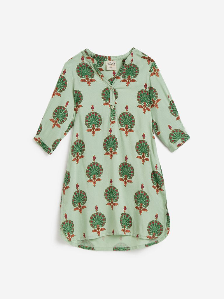 Utsa Kids Light Green Printed High-Low Kurta