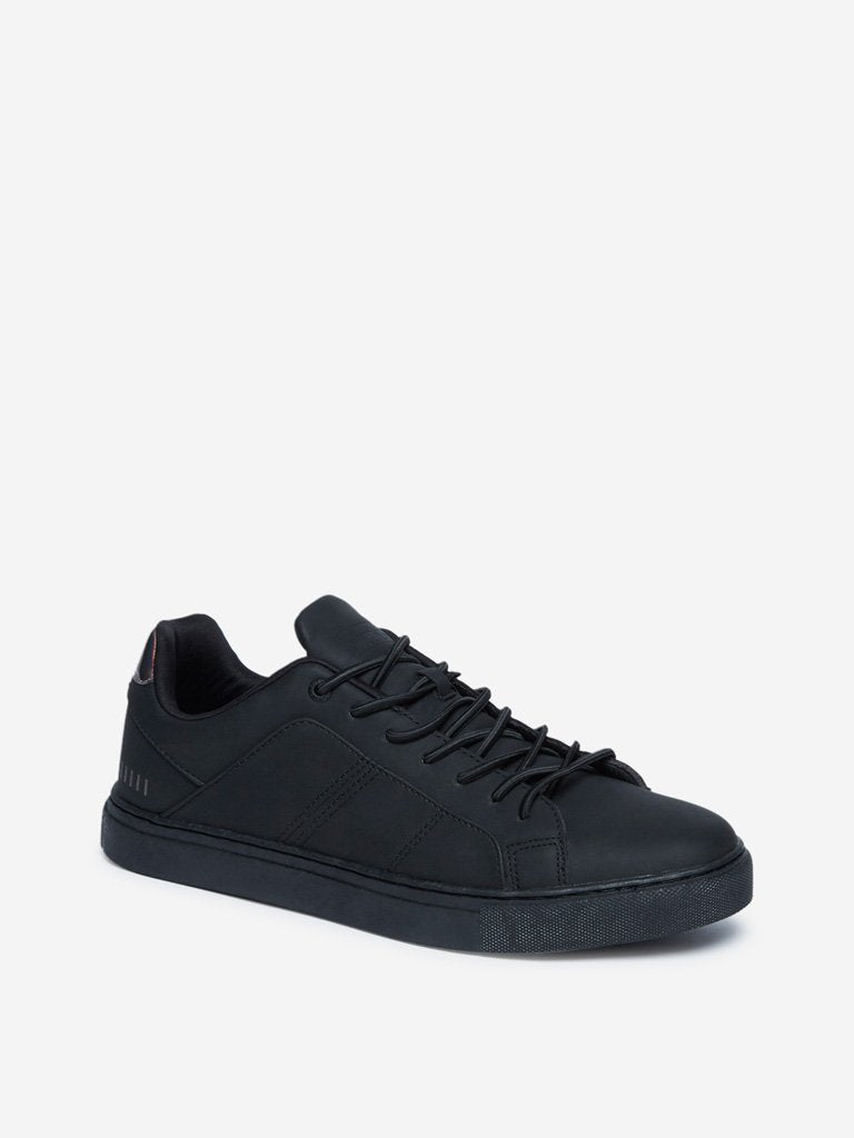 SOLEPLAY Black Lace-Up Sneakers