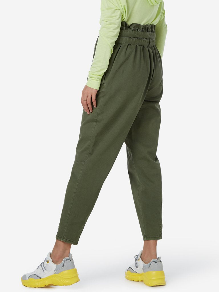 Nuon Olive Denim Paperbag Pants With Belt