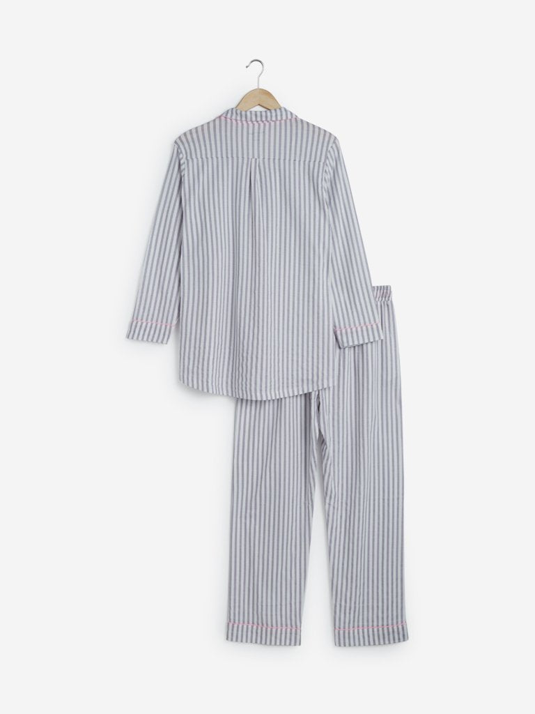 Wunderlove White Striped Shirt and Pyjama Set