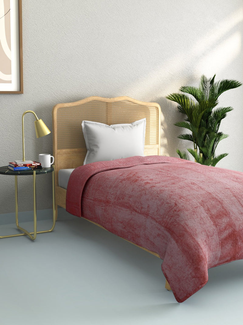 Westside Home Light Pink Single Quick-Dry Fleece Blanket