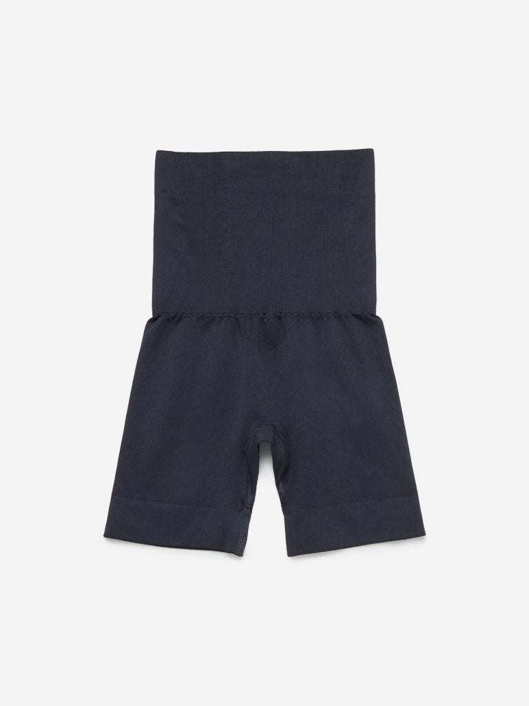 Wunderlove Black Seam-Free Shaping Shorts