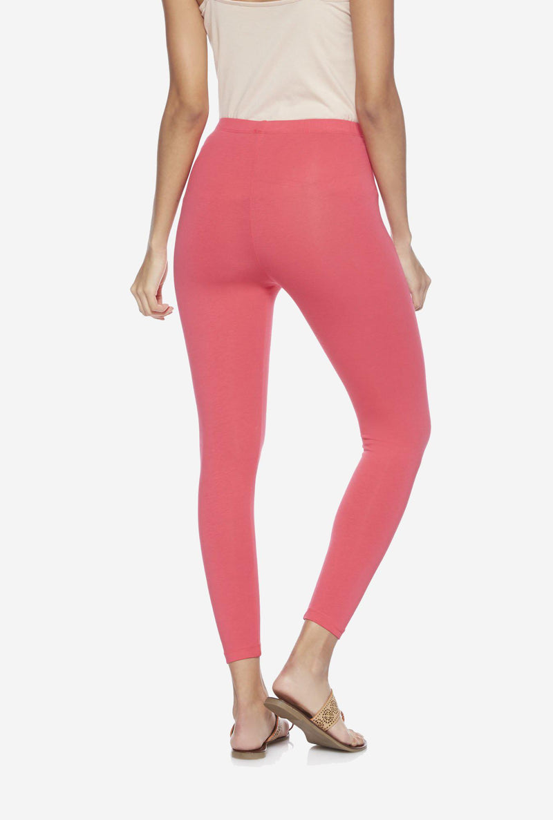 Utsa Pink Cropped Leggings