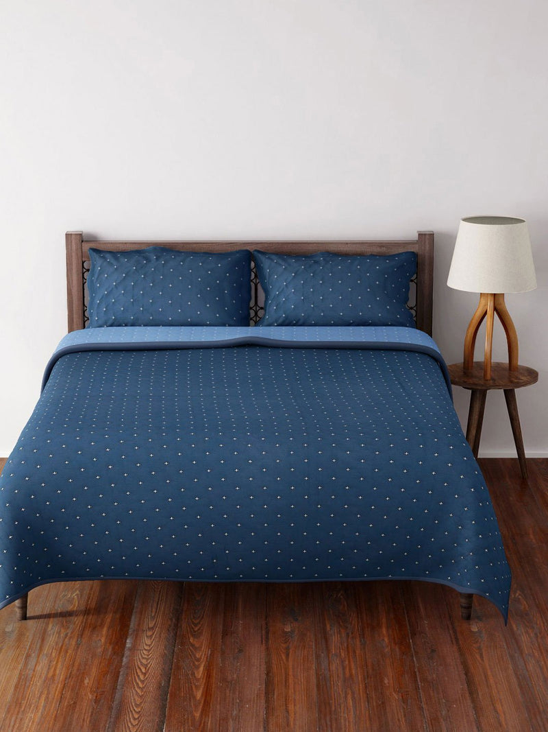 Westside Home Navy Embroidered Quilted Bed Cover Set