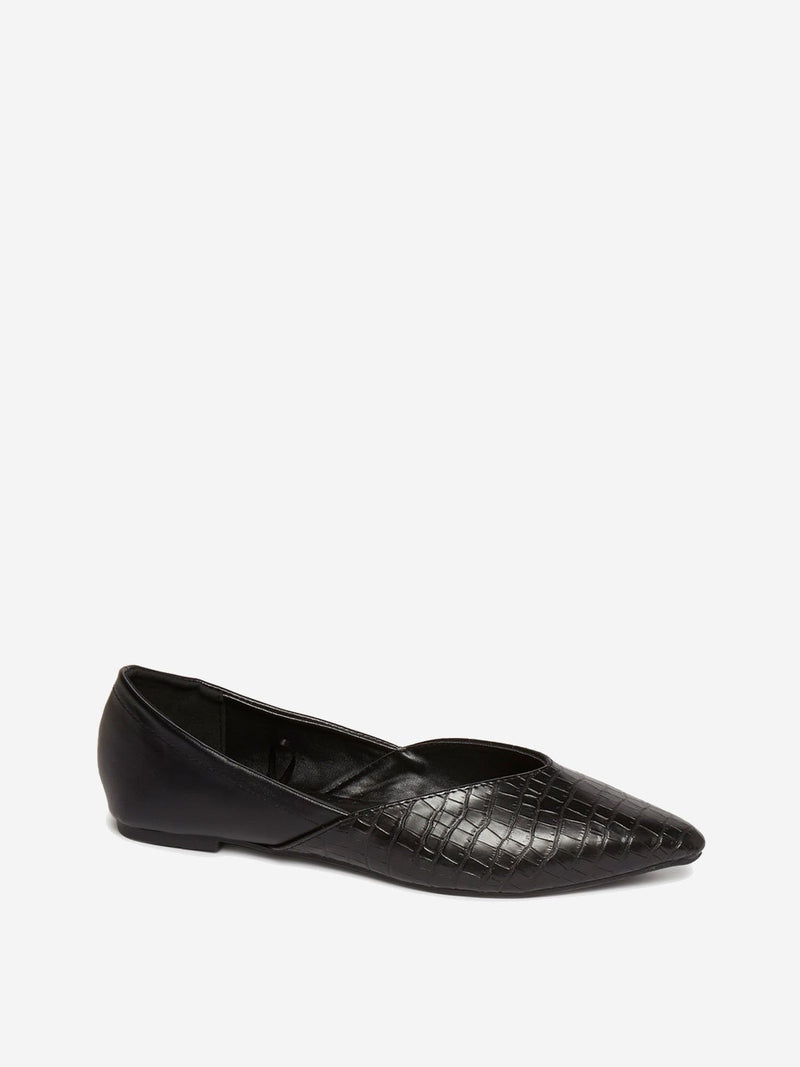 LUNA BLU Black Self Patterned Flats