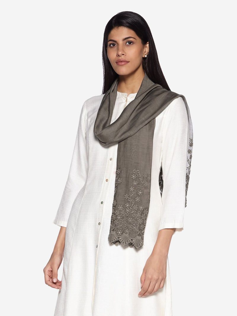 Zuba Grey Silk Blend Embroidered Dupatta