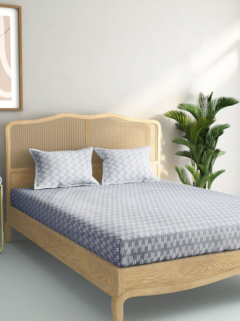 Westside Home Dark Blue Arrow Print Pure Cotton Double Bedsheet With Two Pillowcases