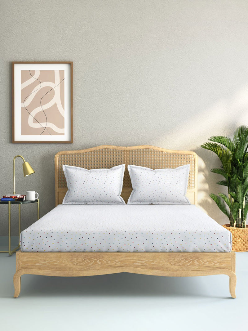 Westside Home White Circular Printed Double Bedsheet With Two Pillowcases