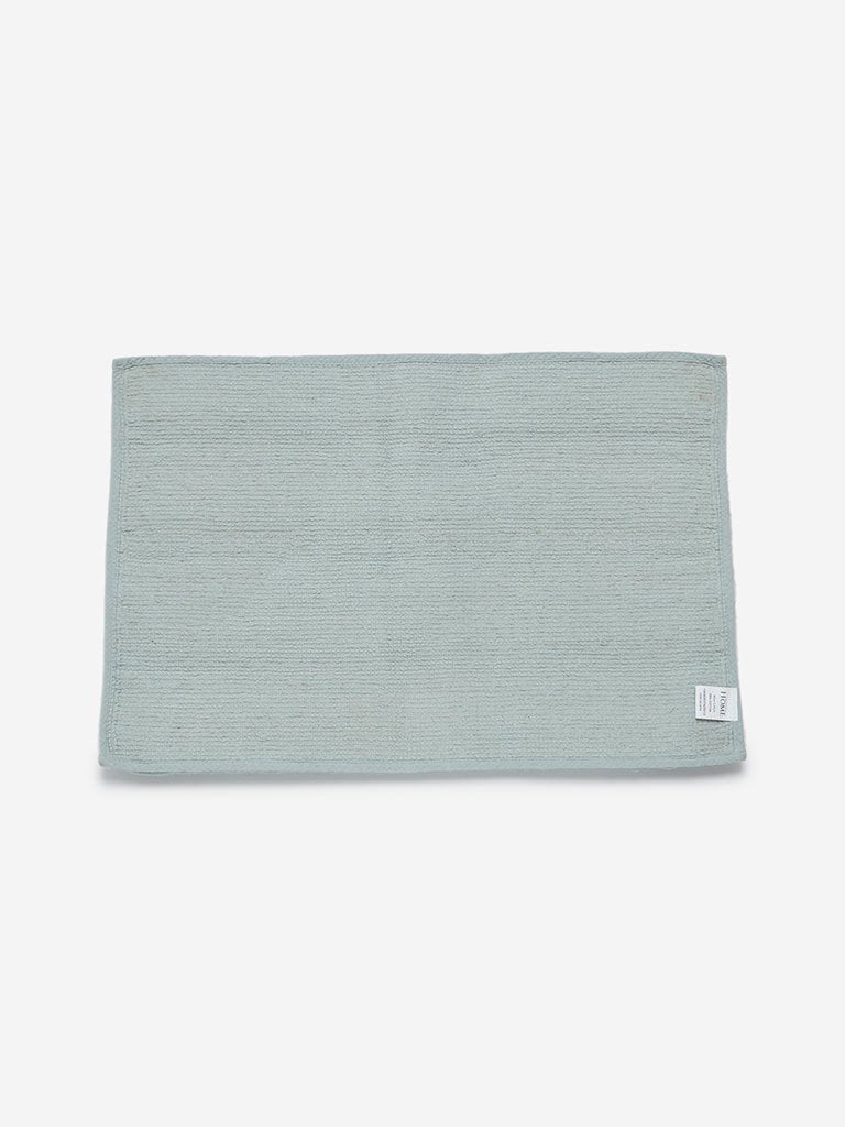 Westside Home Aqua Self-Striped Bath Mat